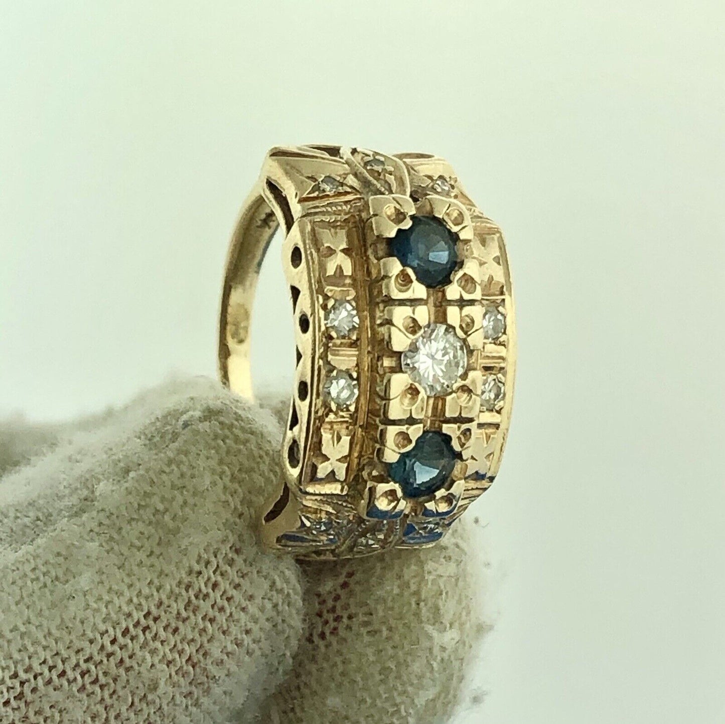 Art Deco Art Nouveaux 14K Yellow Gold Sapphire Diamond Etruscan Dome Ring