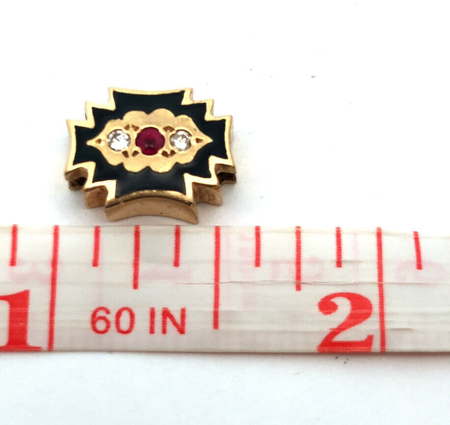 Vintage 10K Yellow Gold Oval Carved Cameo Open Work Slide Bracelet Charm