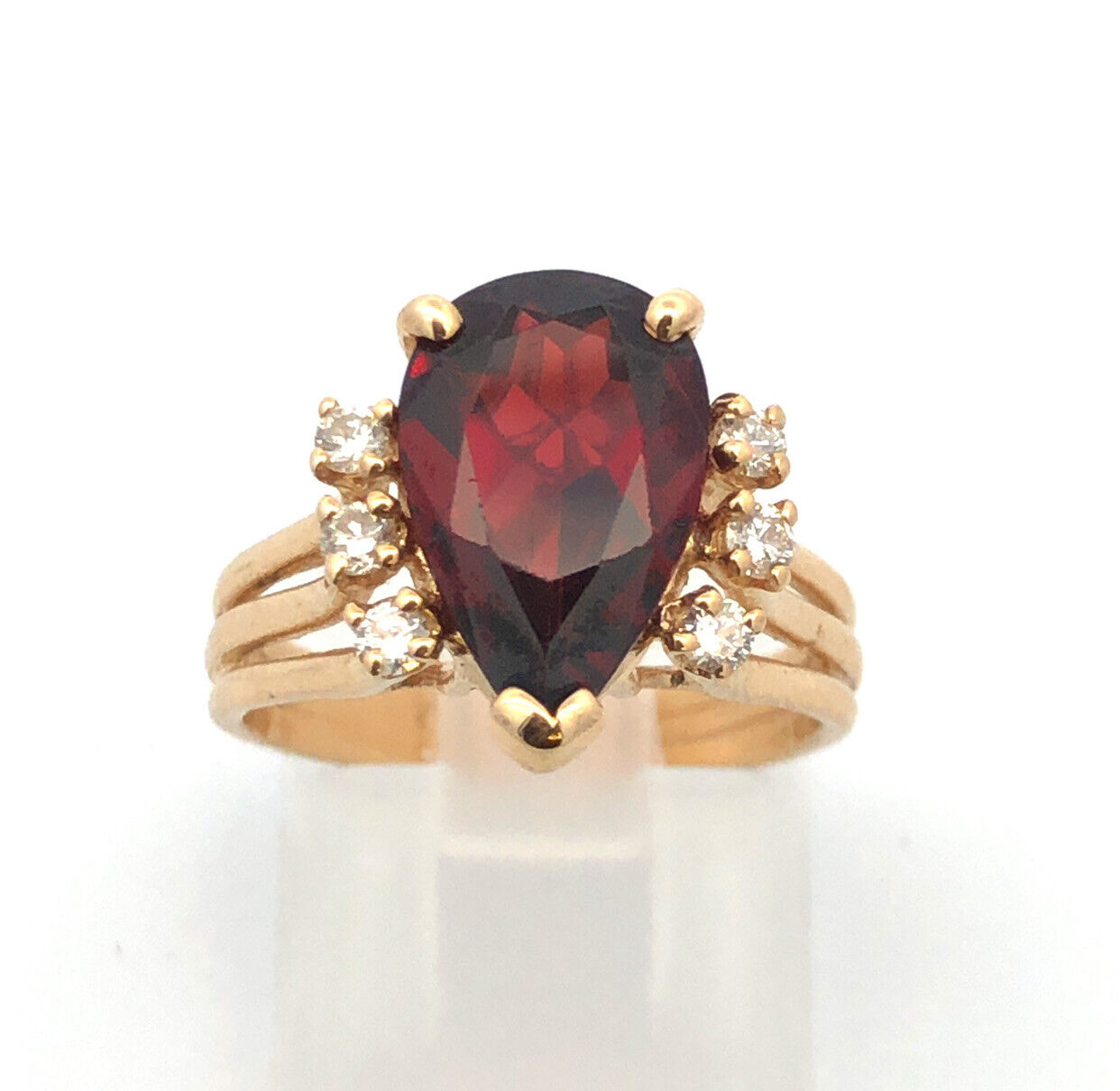 Designer 14K Yellow Gold Pear Shaped Garnet Round Diamond Accent Cocktail Ring