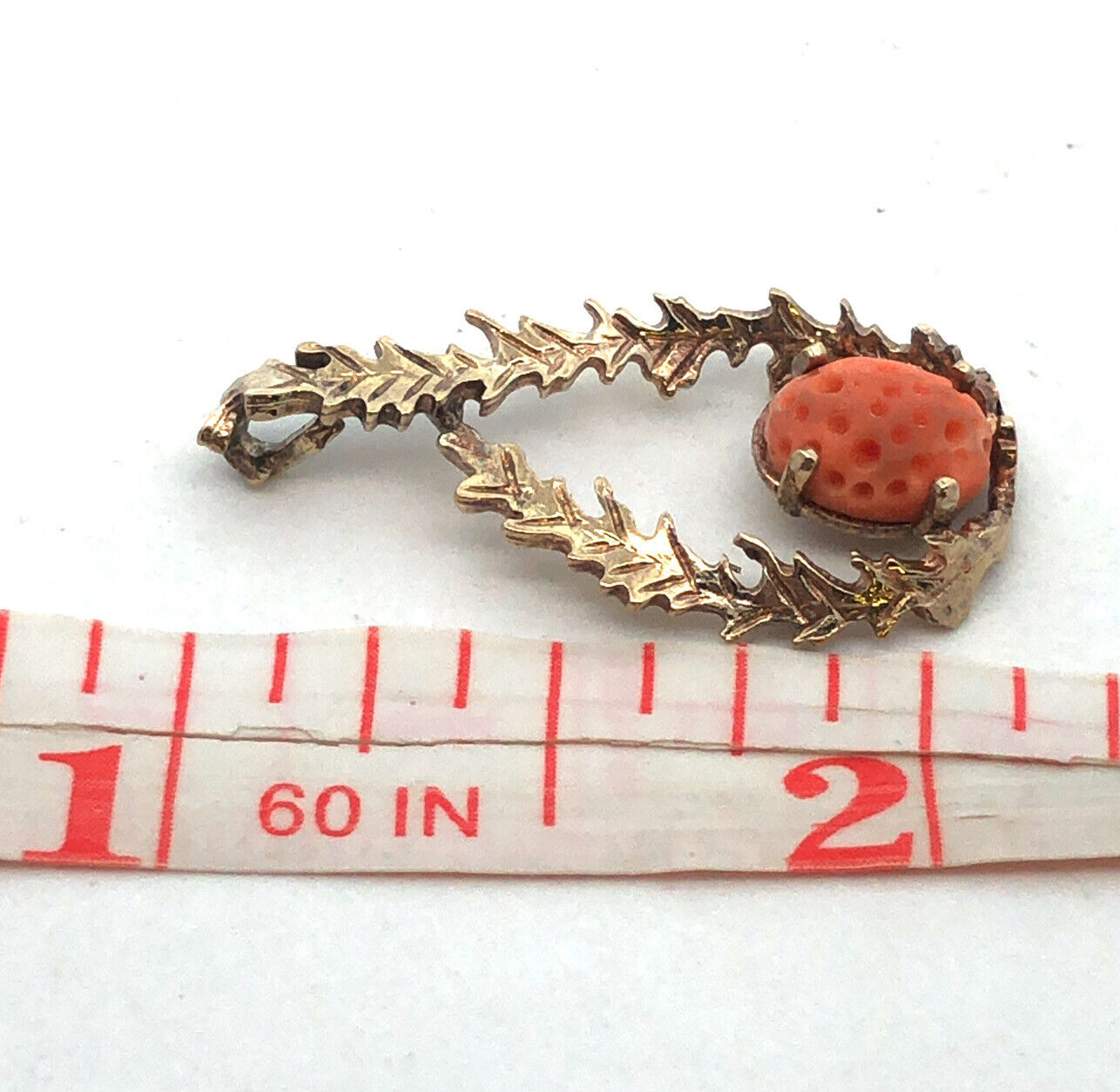 Designer WELLS 925 Sterling Silver Gold Vermeil Oval Coral Vine Leaf Pendant