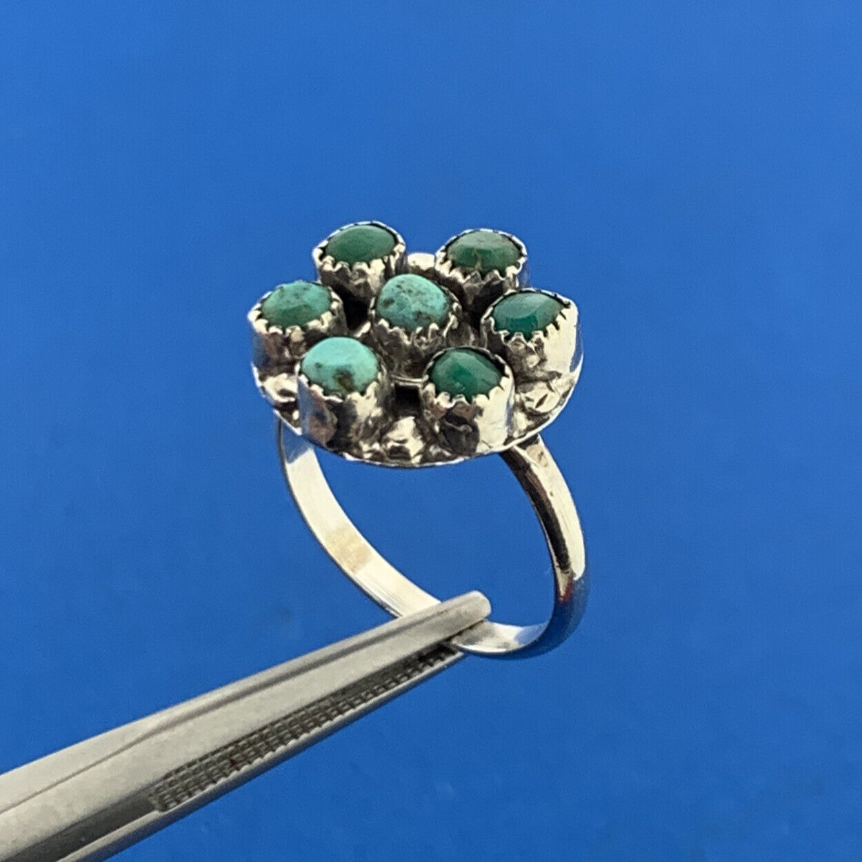 Stunning Sterling Silver 925 7 Green Turquoise Stone Circle Cluster Ring Size 4