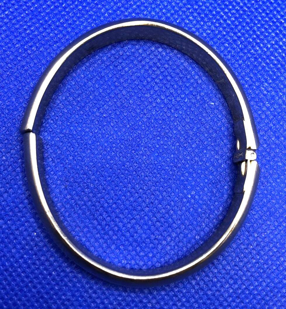 Vintage Designer Whiting & Davis Gold Tone Oval Hinged Cuff Bracelet