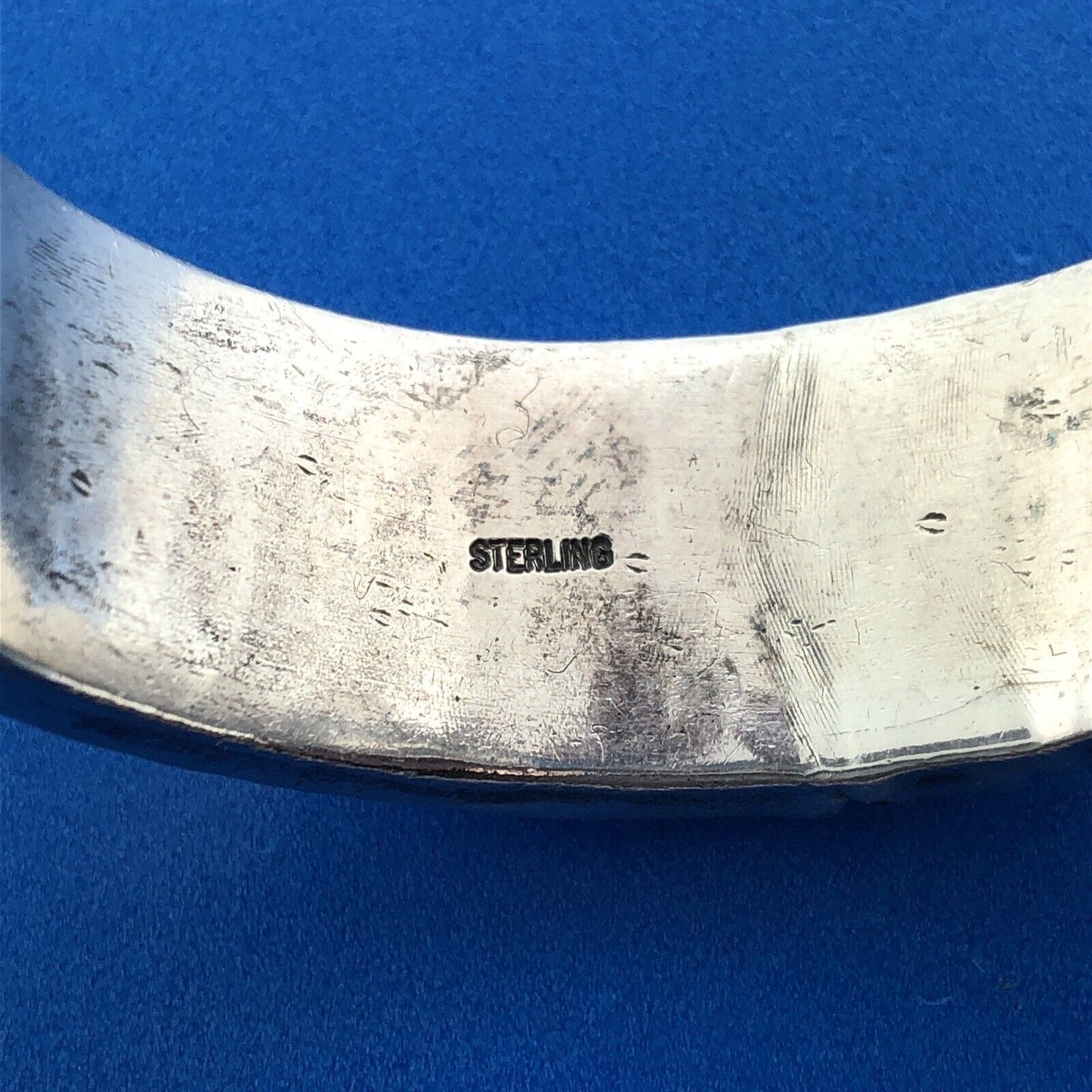 Native American 925 Sterling Silver Hammered Abstract Statement Cuff Bracelet