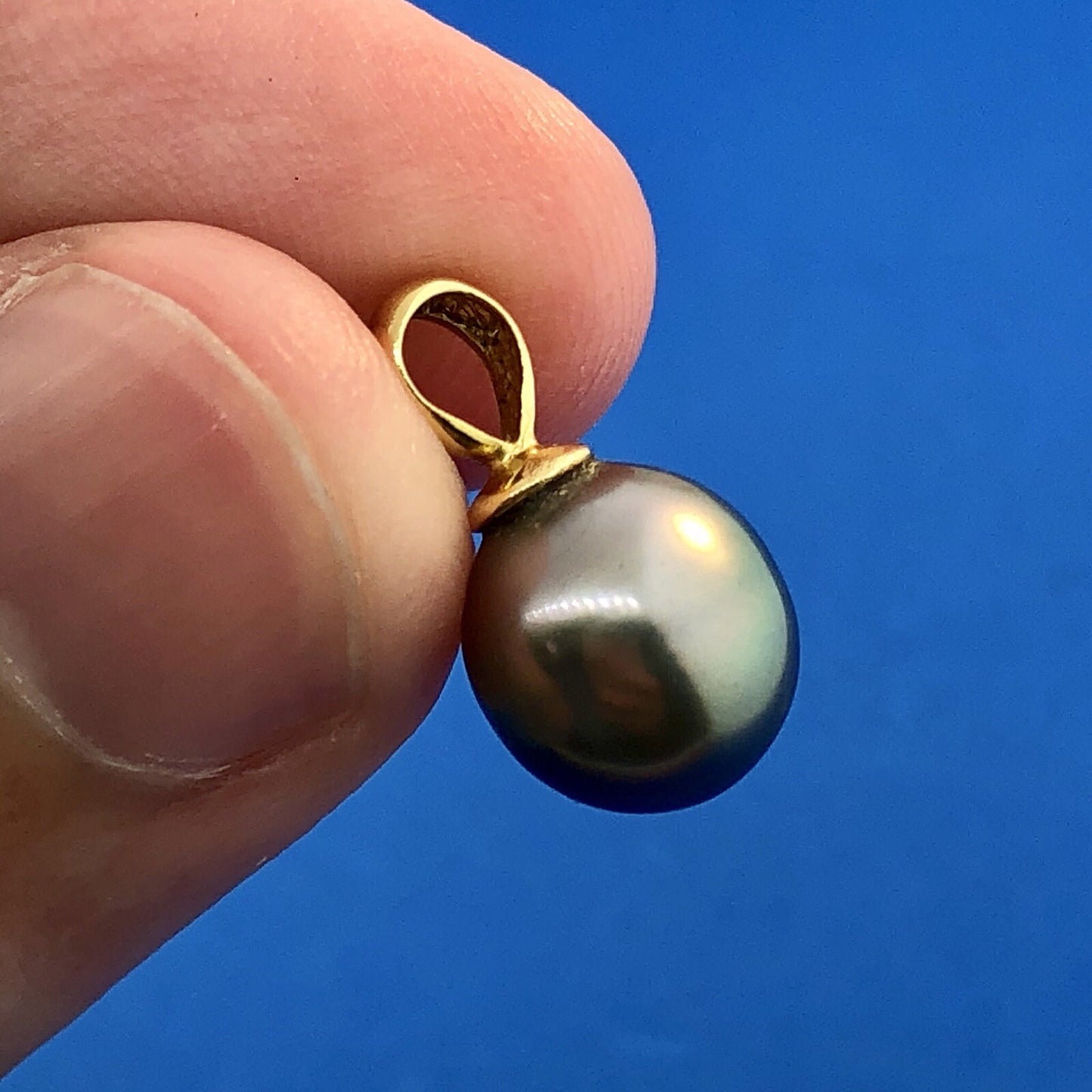 Designer 14K Yellow Gold Black Pearl Drop Dangle Charm Pendant