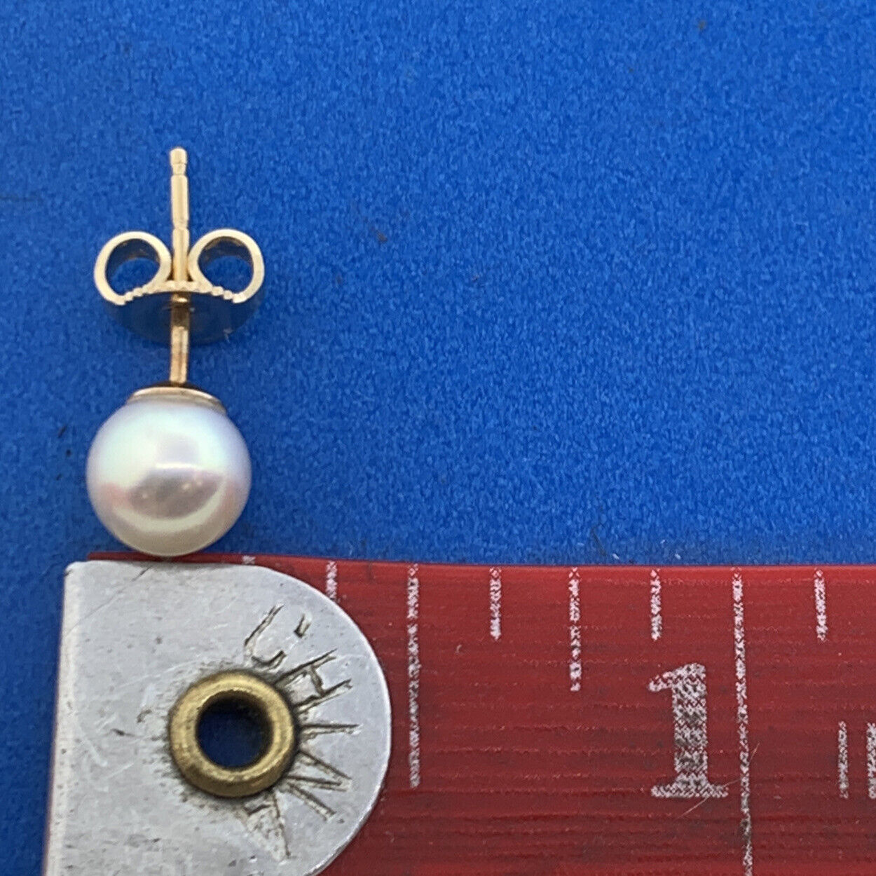 Designer 14K Yellow Gold Pearl 6.4mm Solitaire Classic Stud Earrings