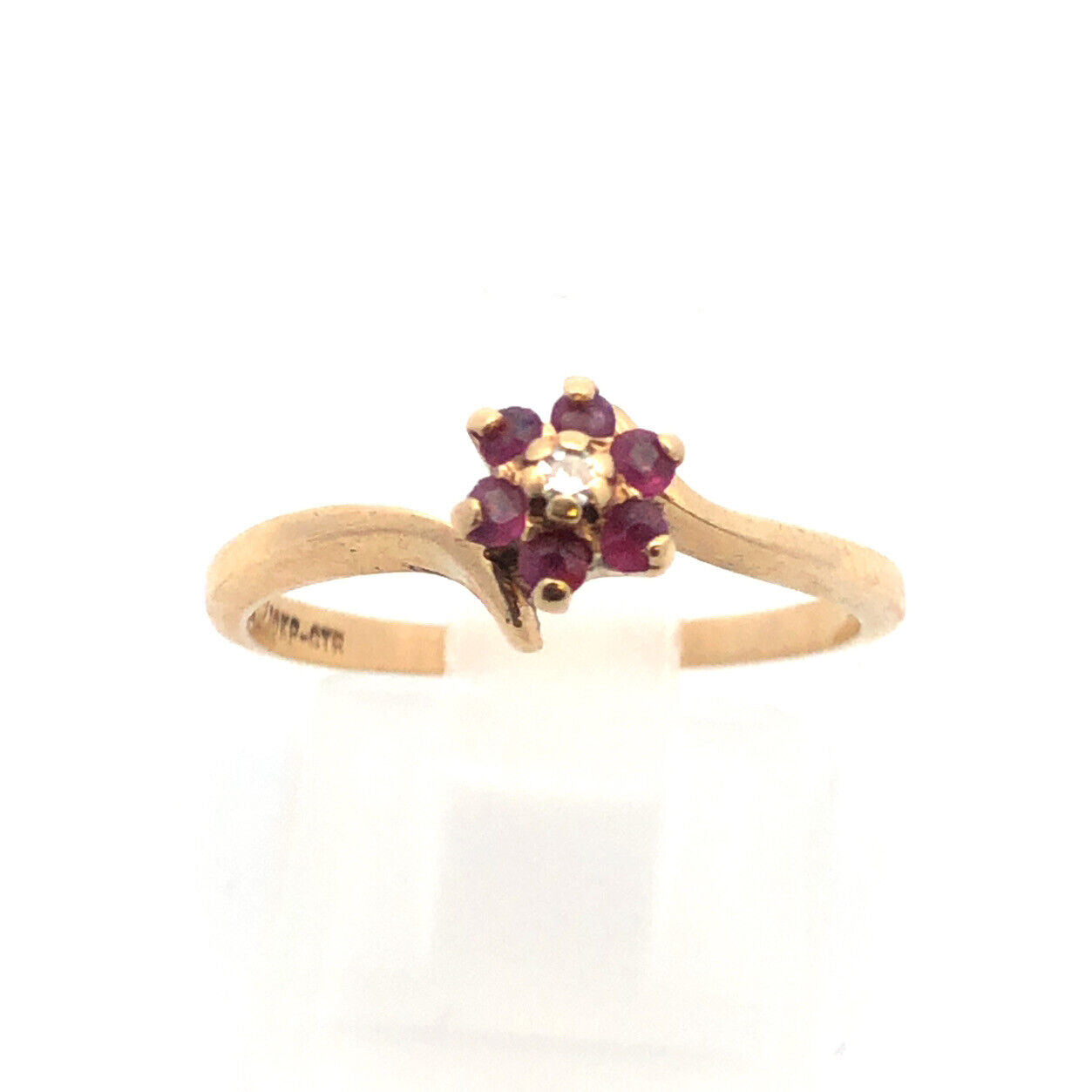 Designer GTR 10K Yellow Gold Round Purple Ruby Diamond Flower Promise Ring
