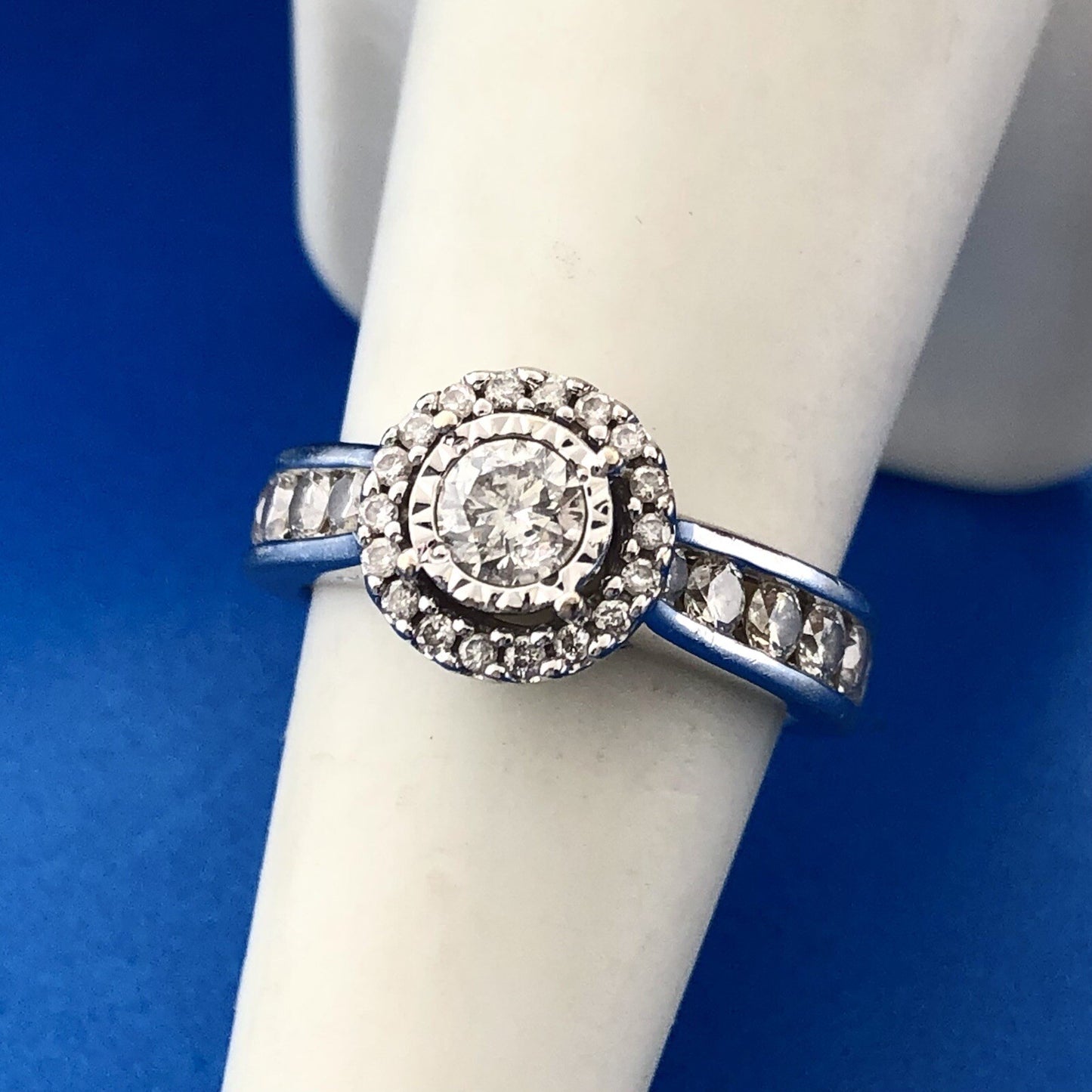 Designer ZEI 14K White Gold Diamond Solitaire Halo Accent Engagement Ring