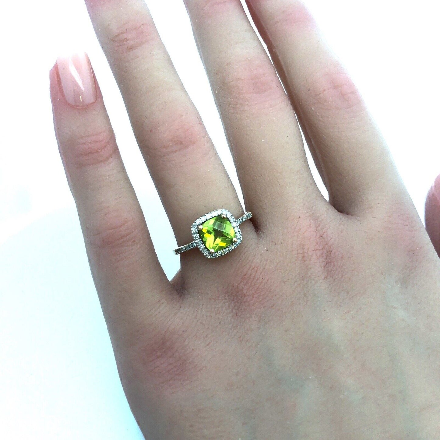 Beautiful Designer 14K Yellow Gold Peridot Diamond Halo Birthstone Cocktail Ring