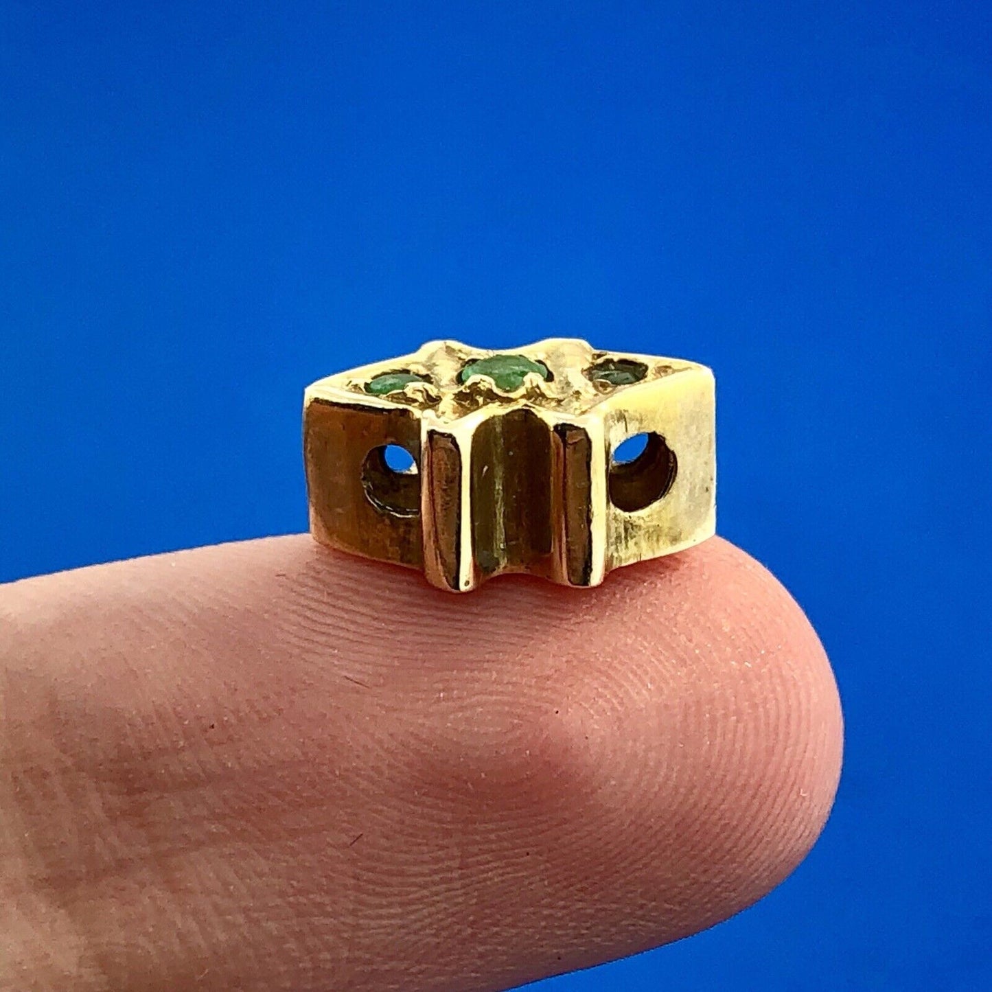 Designer 14K Yellow Gold 585 Emerald Trio Floral Scroll Slide Bracelet Charm