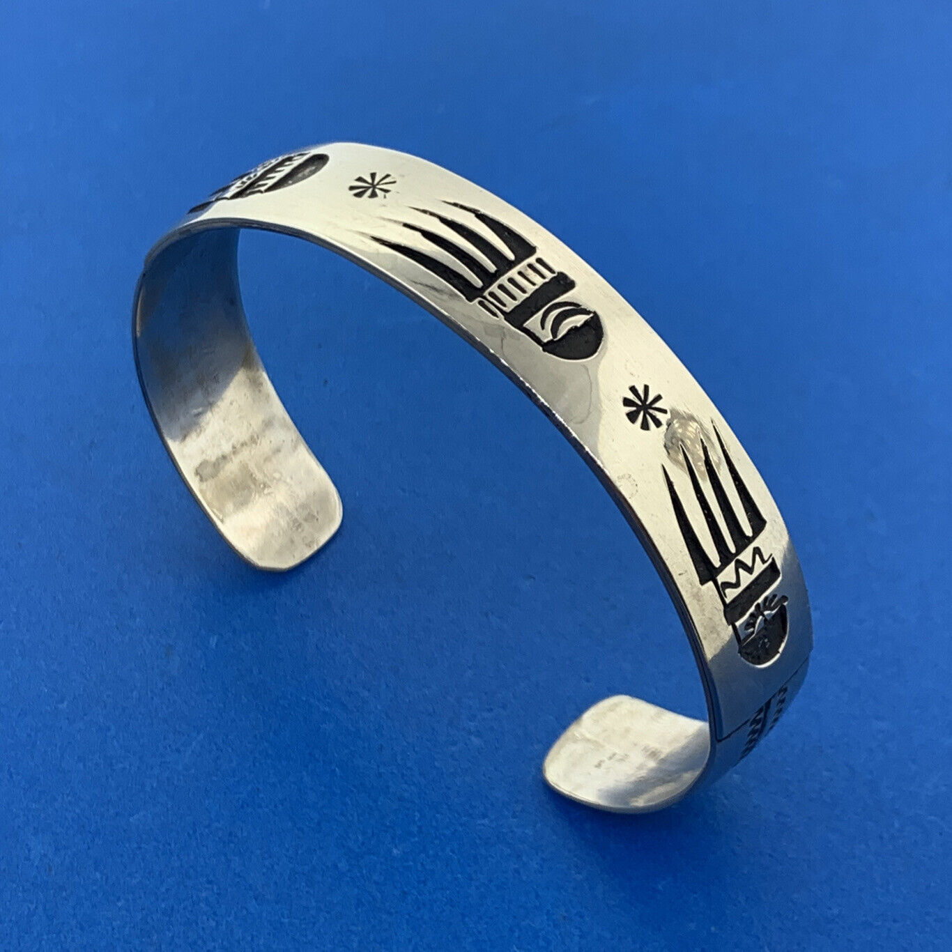 Native American T A Begay Navajo Silver Toned Storyteller Cuff Bracelet