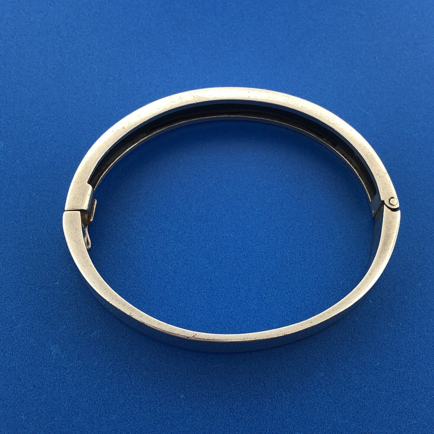 Designer FS 925 Sterling Silver Modern Black Onyx Inlay Hinged Cuff Bracelet