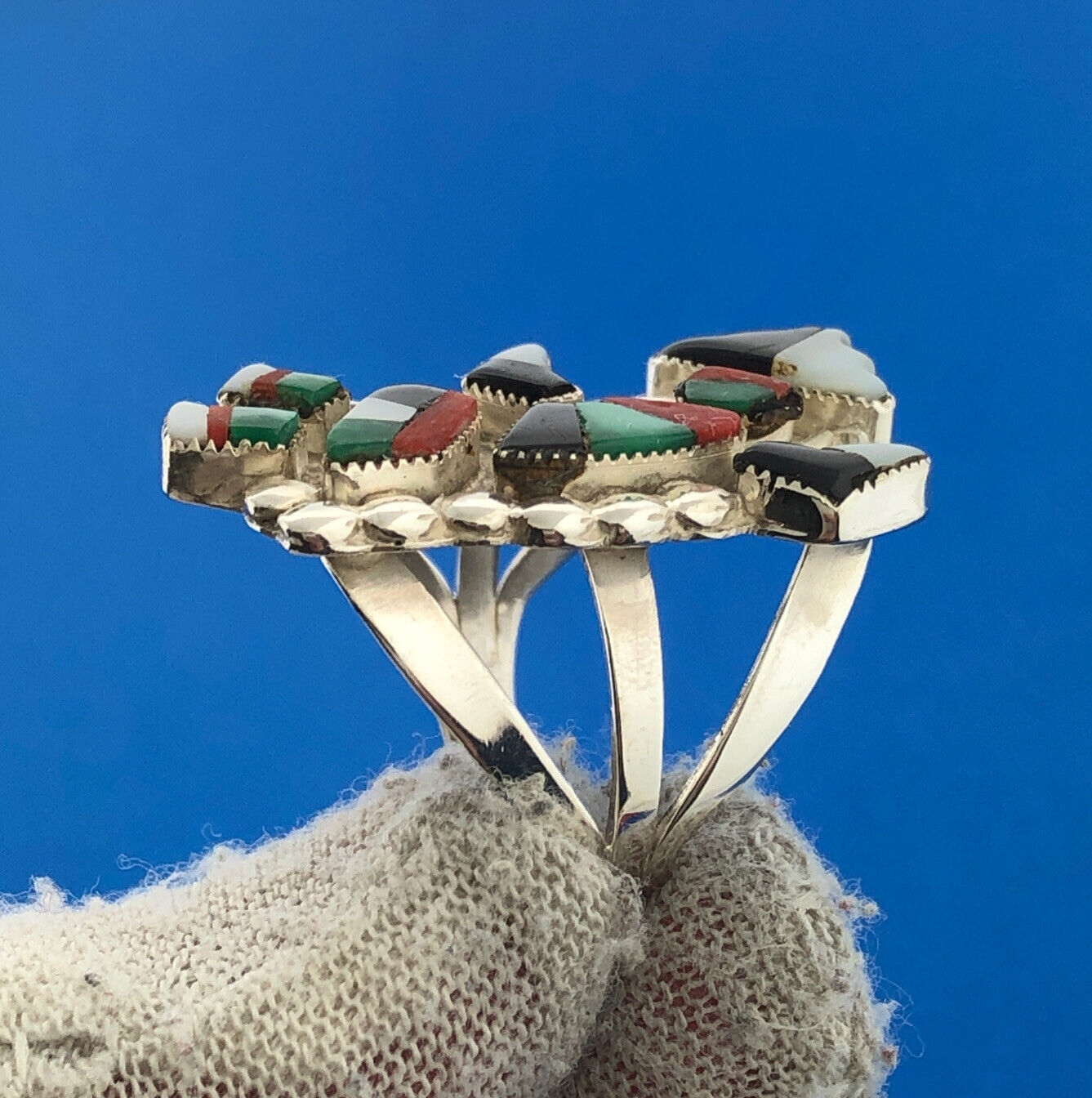 Vintage Native American Unsigned Sterling Silver Multi Stone Inlay Kachina Ring