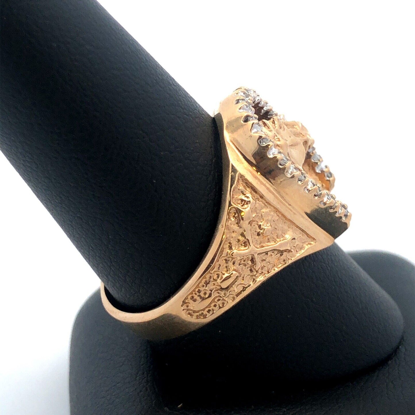 Vintage Designer 10K Yellow Gold Diamond Horse Head Horse Shoe Good Luck Ring