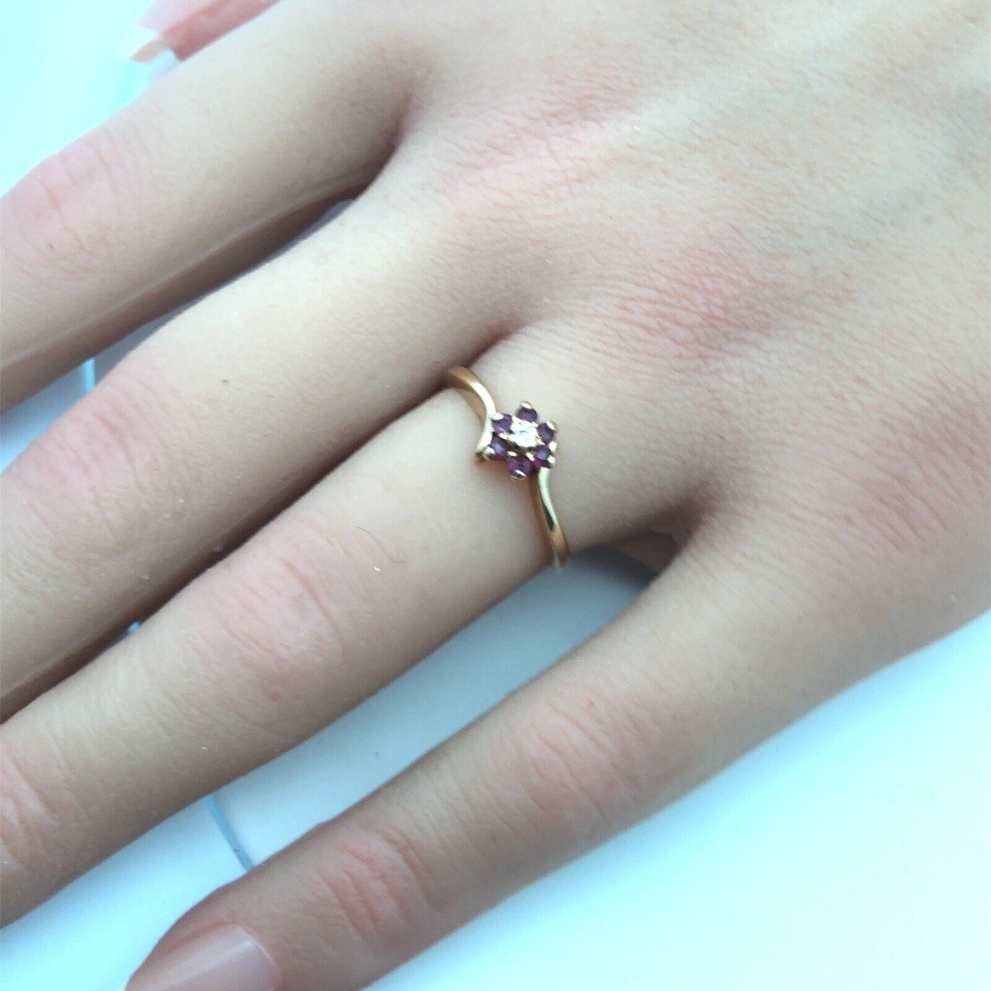 Designer GTR 10K Yellow Gold Round Purple Ruby Diamond Flower Promise Ring
