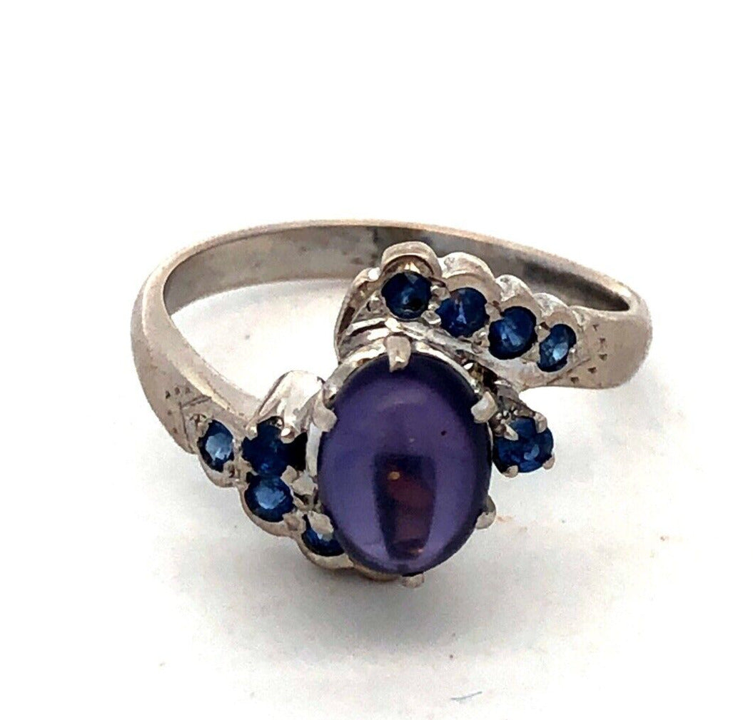 Estate 18K White Gold Oval Amethyst Cabochon Sapphire Accents Solitaire Ring