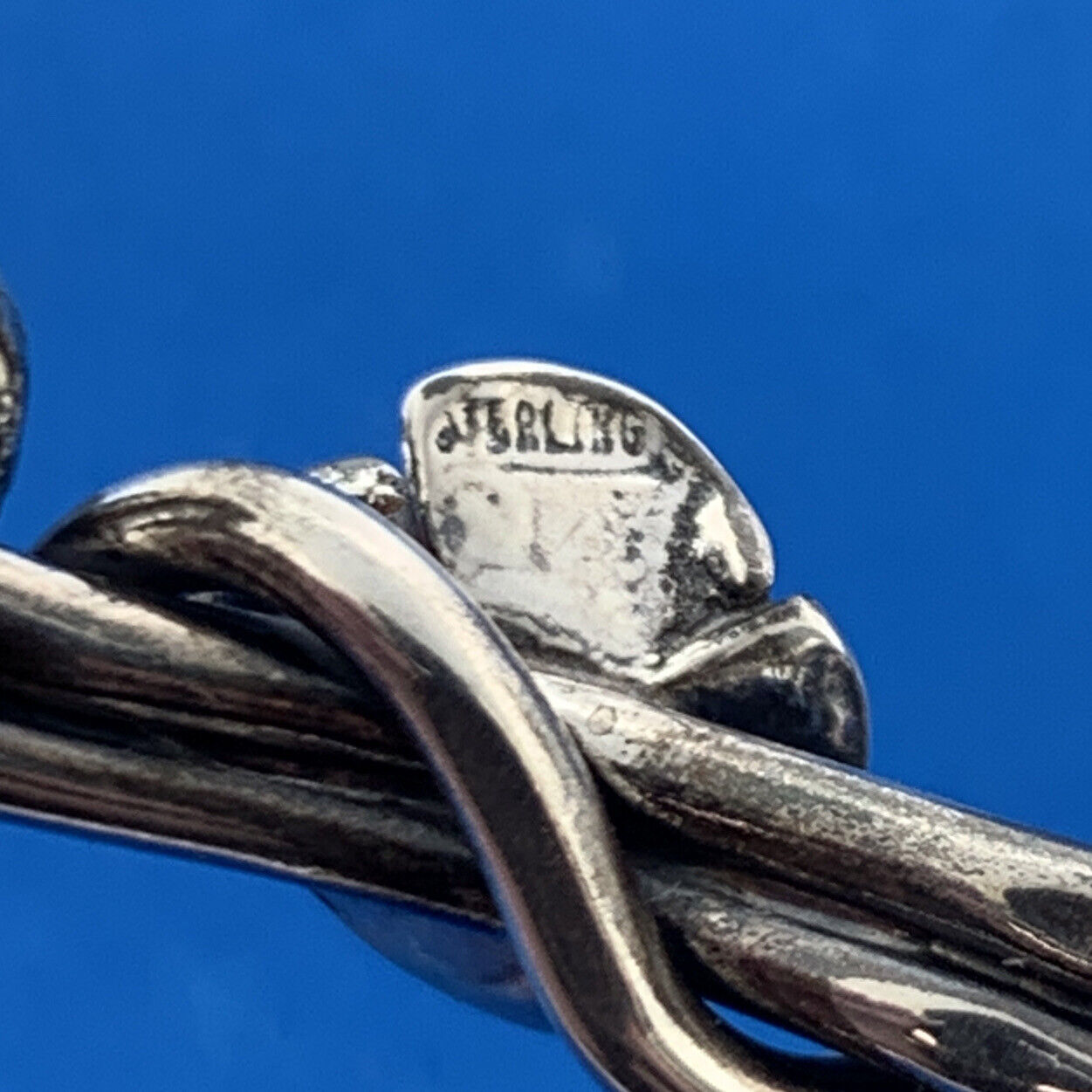 Stunning Sterling Silver 925 Floral Flower Wrapped Vine 6.5" Open Cuff Bracelet