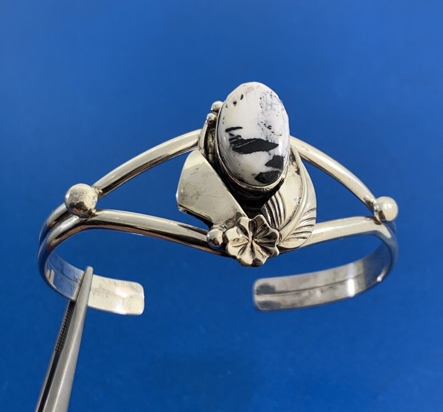 Vintage IRV Monte Navajo 925 Sterling Silver Buffalo Turquoise Cuff Bracelet