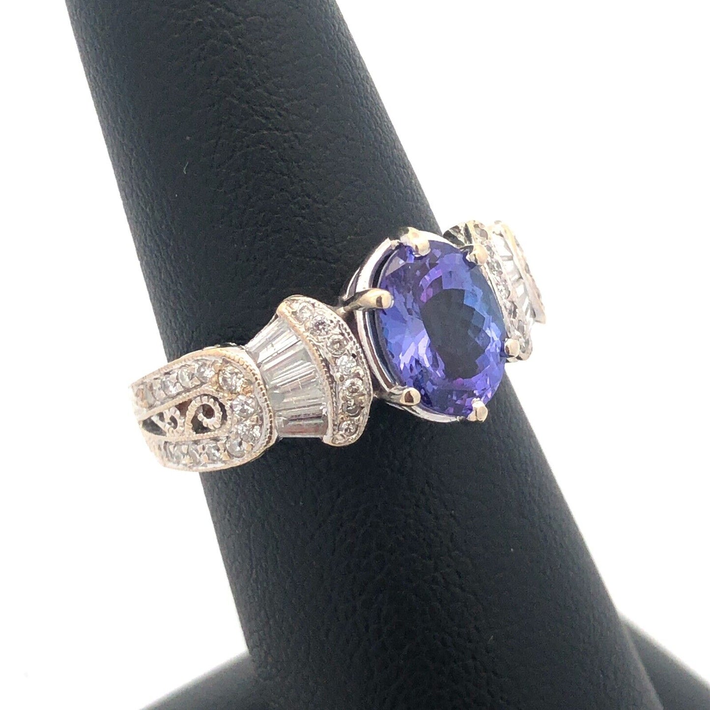 Designer 18K White Gold Oval Tanzanite Solitaire Diamond Accent Cocktail Ring