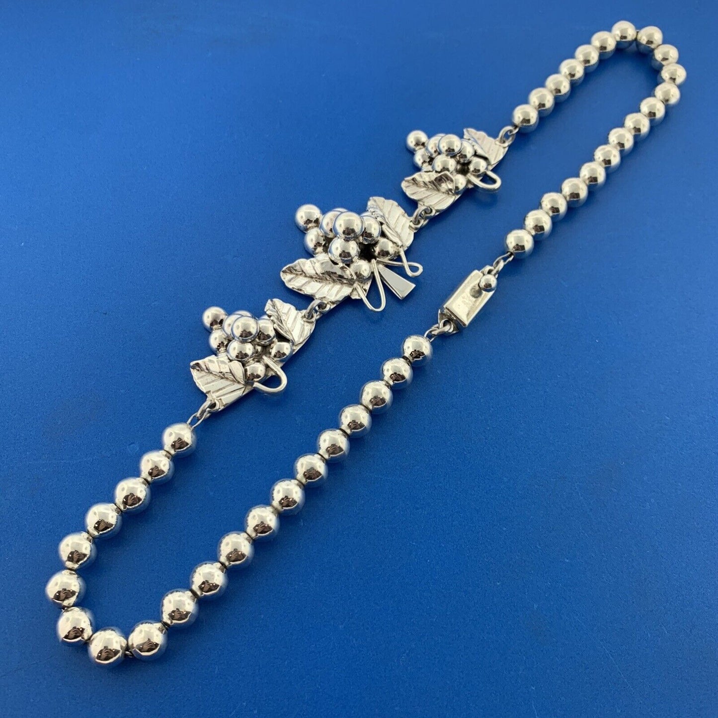 Taxco Mexico Designer TS-79 Sterling Silver 925 Grape Vine 19" Beaded Necklace
