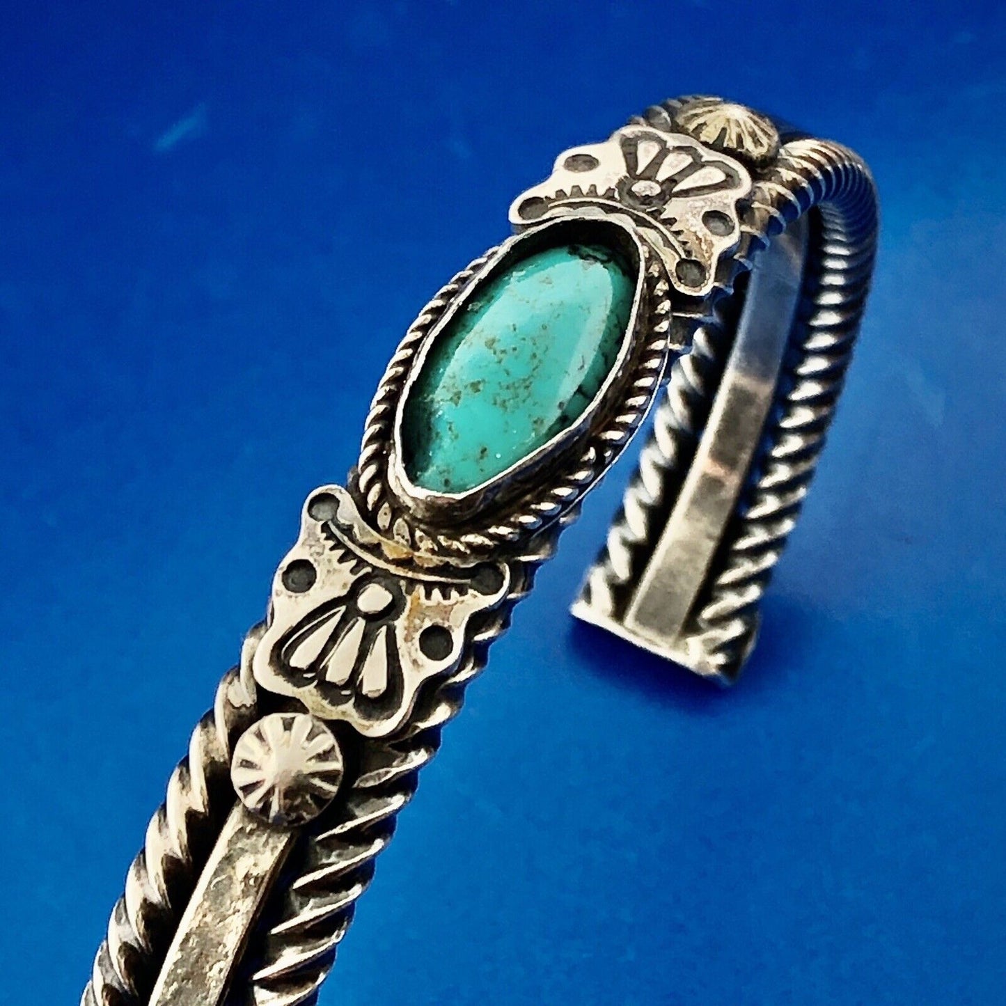Ella Cowboy Navajo 925 Sterling Silver Turquoise Cabochon Vintage Cuff Bracelet