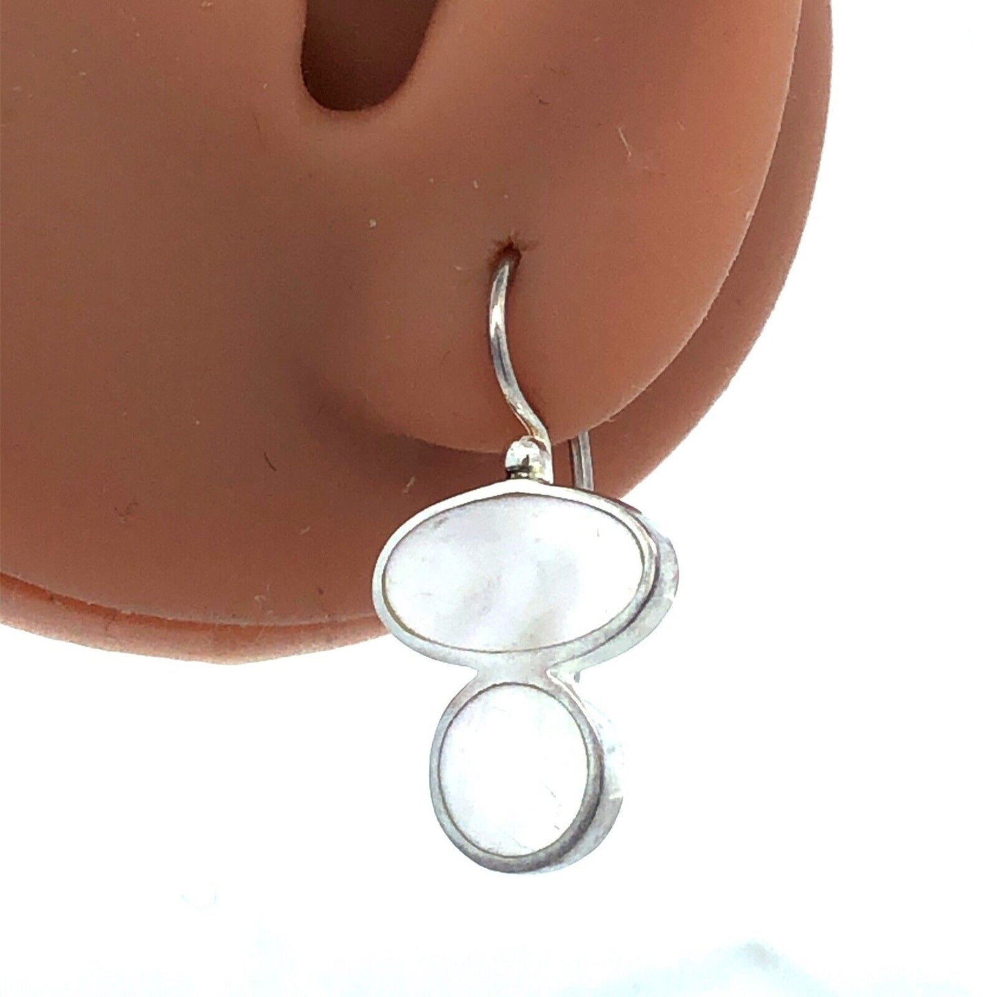 Designer SJ 925 Sterling Silver Oval Round Mother of Pearl Hook Earrings