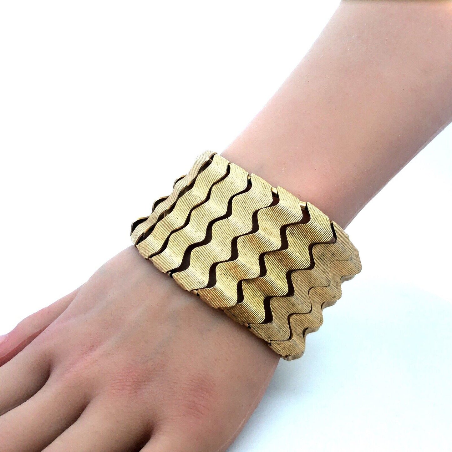 Mid Century Modernist Gold Tone Wave Link Wide Cuff Statement Bracelet