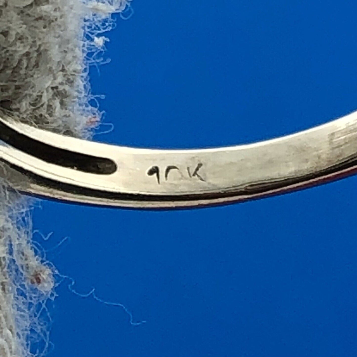 Gorgeous 10k White Gold Round Cut Diamond Heart Band Engagement Ring Size 4