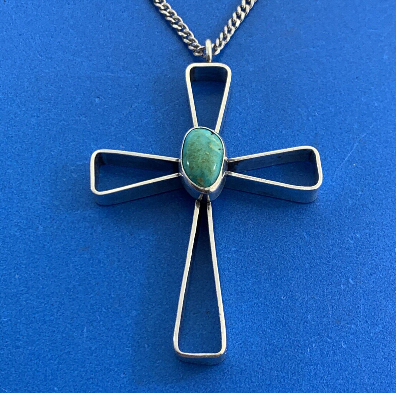 Oval Turquoise 925 Sterling Silver Statement Cross Silver Tone Chain Necklace