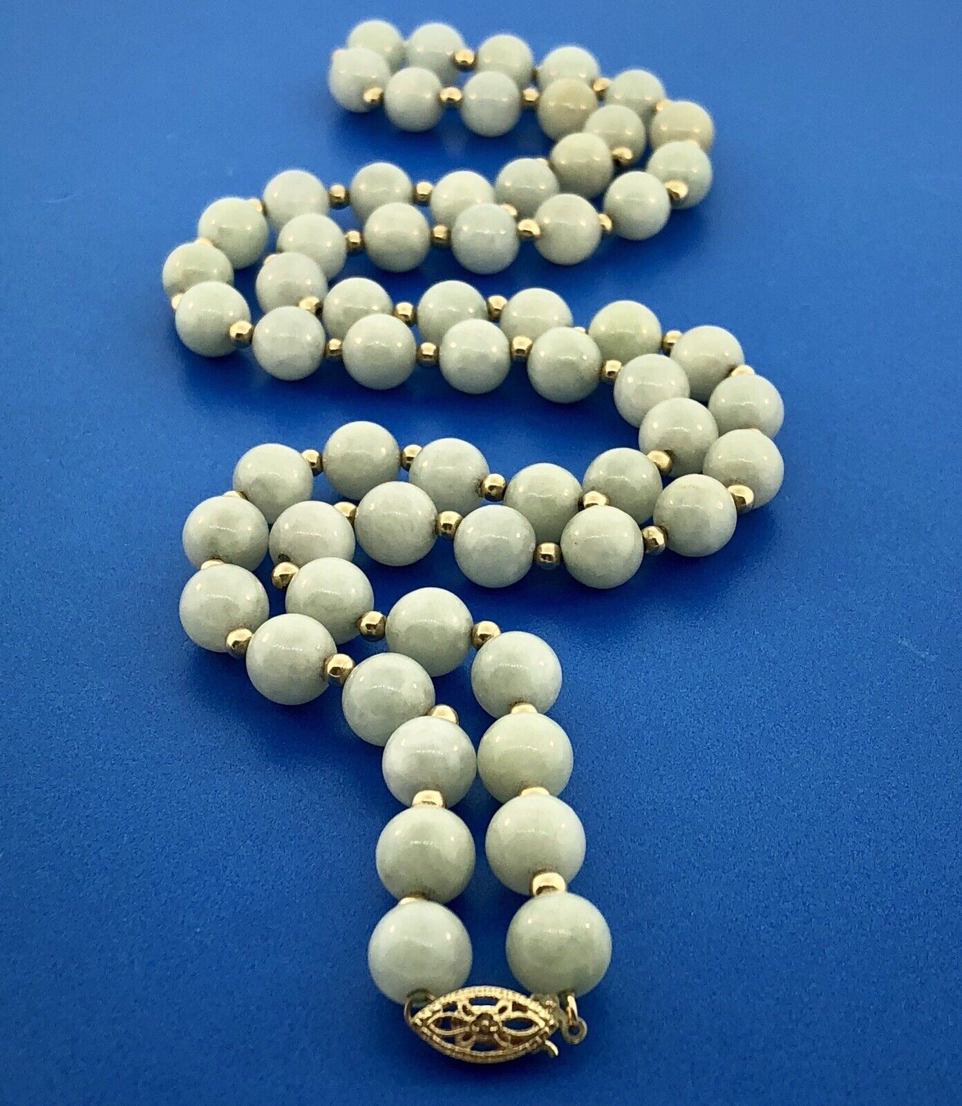 Designer 14K Yellow Gold Jade Jadeite Bead Ball Filigree Clasp Necklace