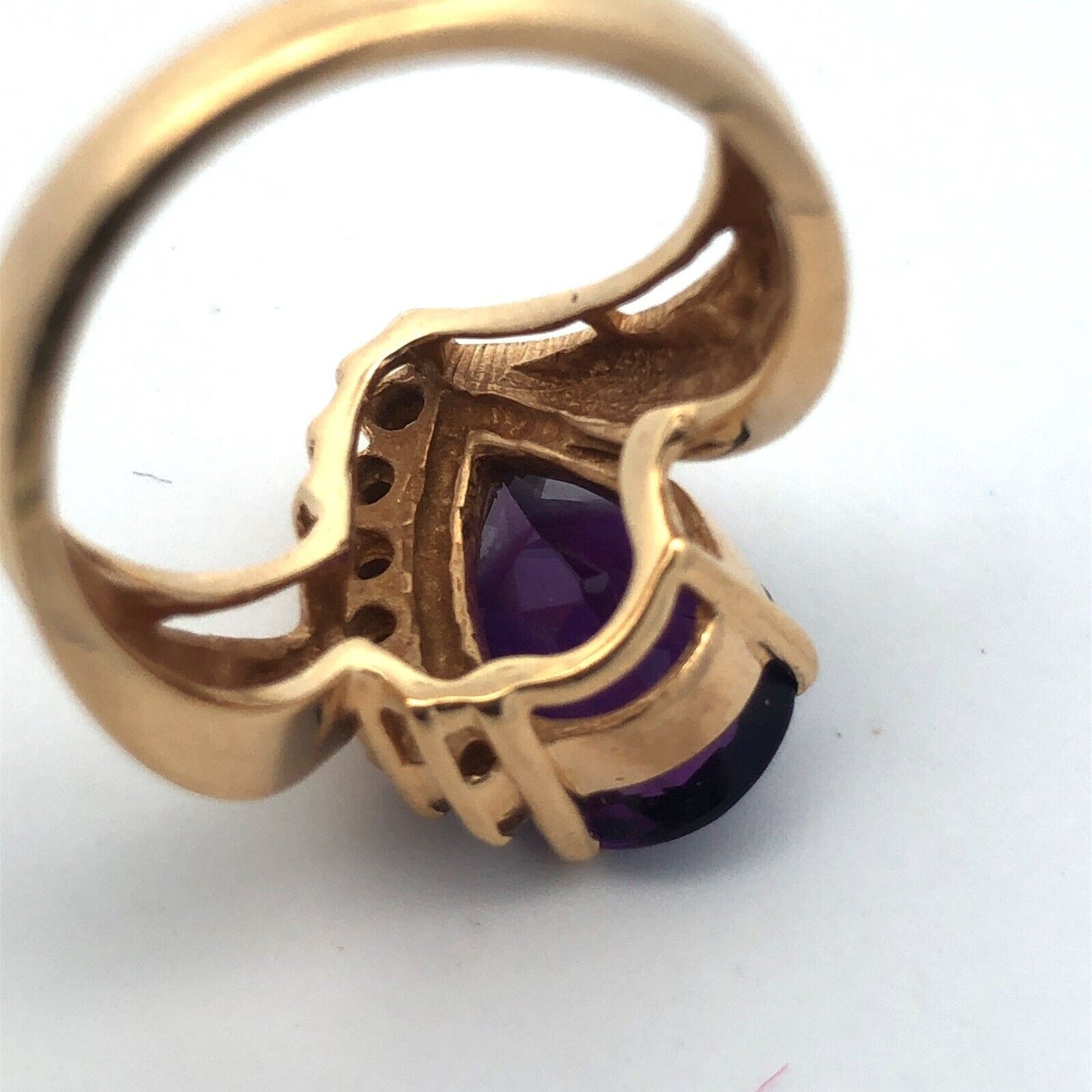 Gorgeous Modern 14k Yellow Gold Pear Cut Amethyst Diamond Accent Ring Size 5.75