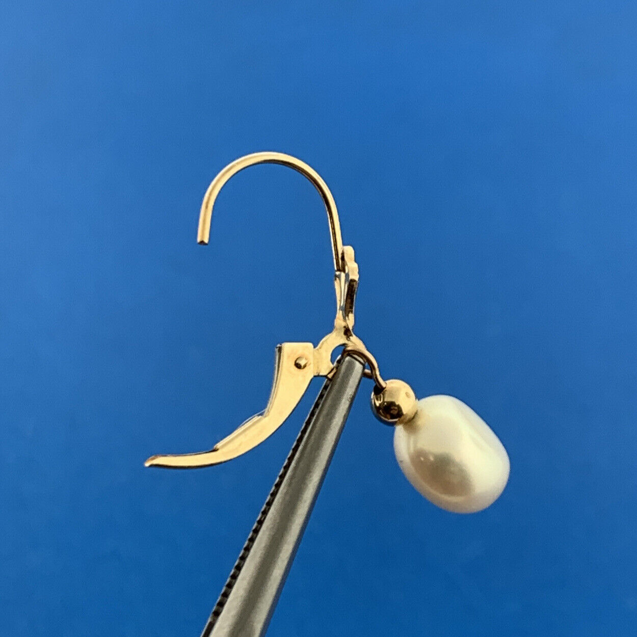 14K Yellow Gold Pearl Wedding June Anniversary Leverback Dangle Earrings