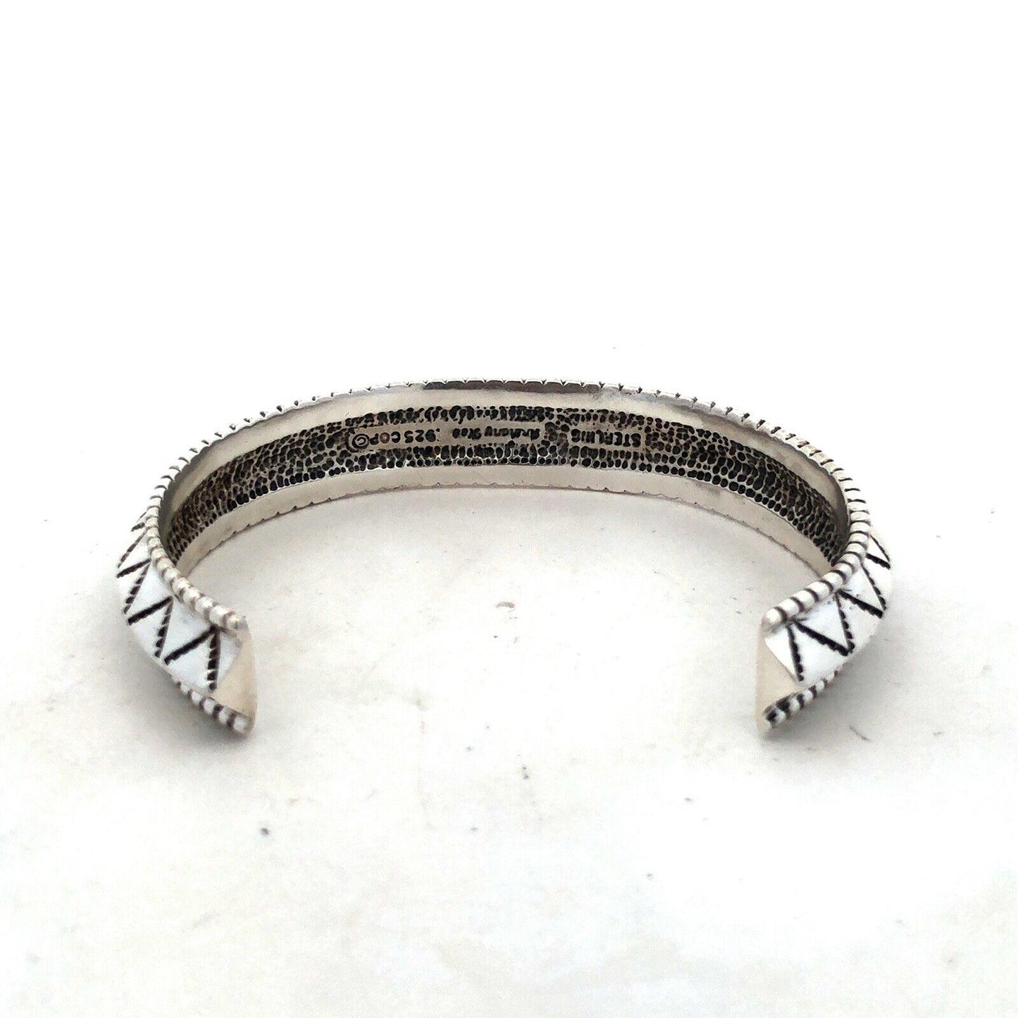 Navajo Anthony Kee 925 Sterling Silver Carinated Knife Edge Open Cuff Bracelet
