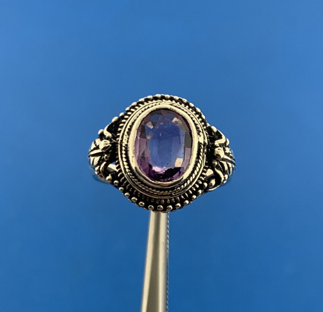 Vintage 925 Sterling Silver Oval Amethyst Solitaire February Occasion Ring