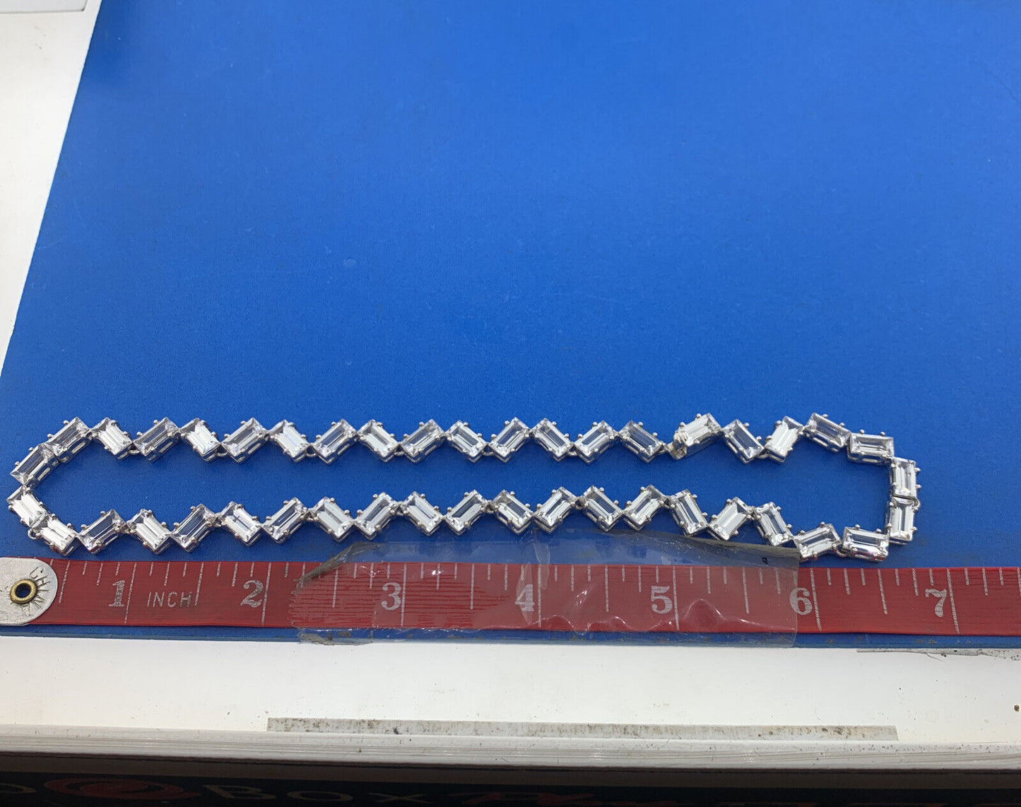 Glamorous 925 Sterling Silver Emerald Cut White Amethyst Choker Necklace