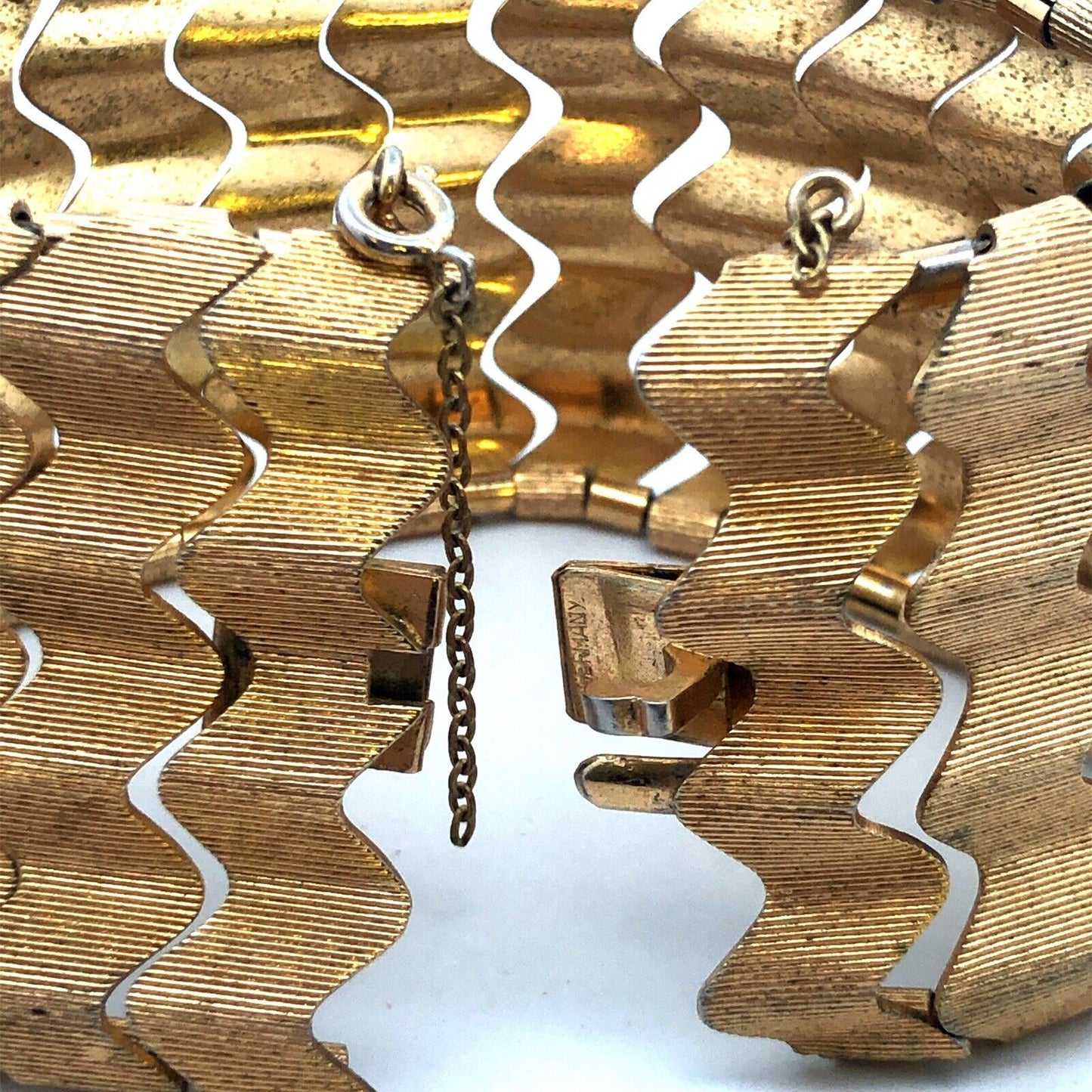 Mid Century Modernist Gold Tone Wave Link Wide Cuff Statement Bracelet