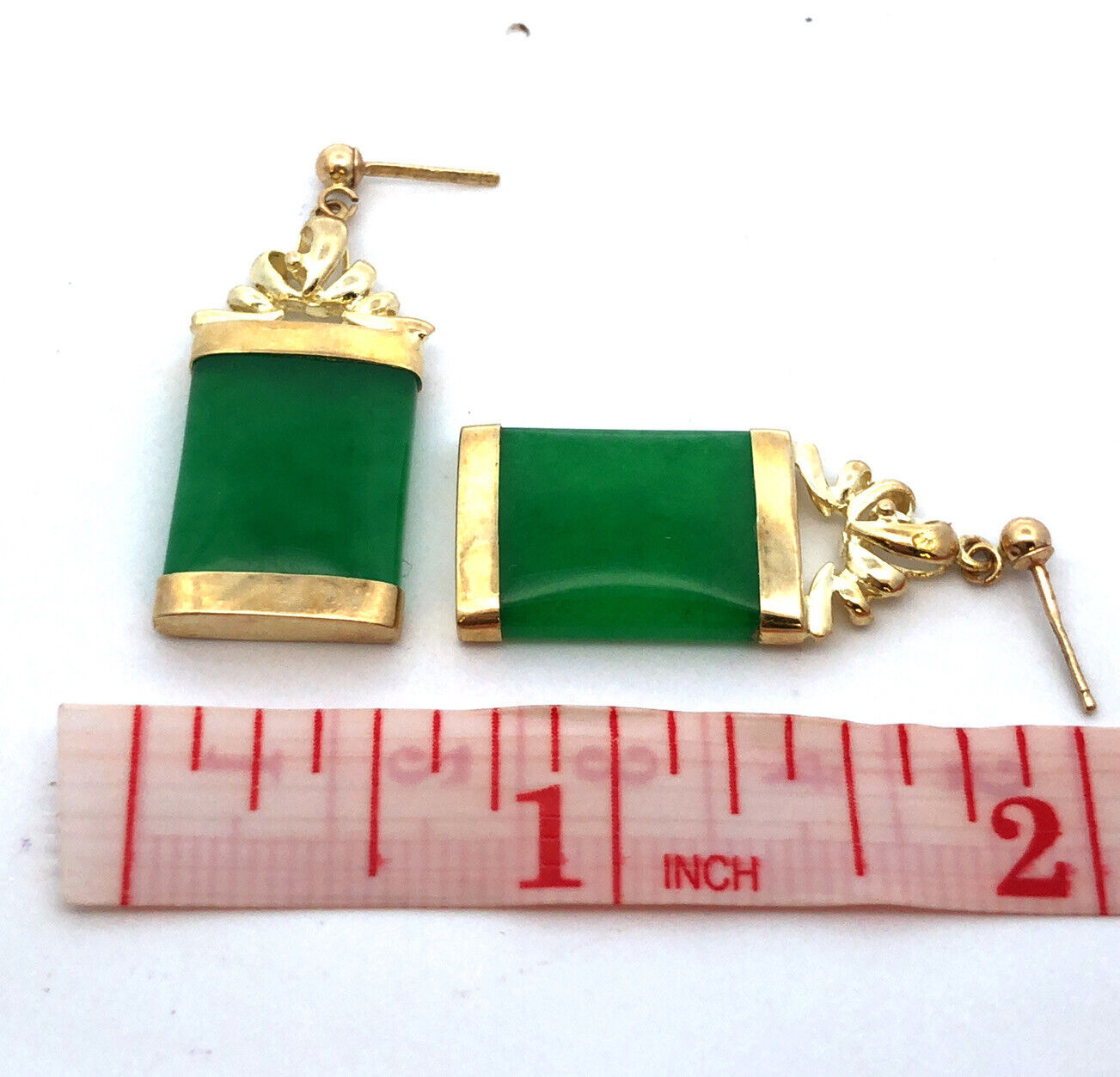 Estate 14K Yellow Gold Green Jade Rectangle Drop Dangle Stud Earrings