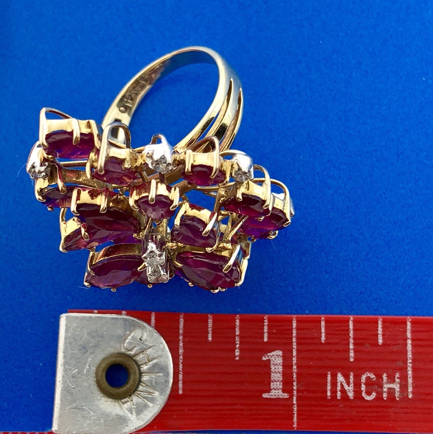 Exquisite Vintage 14K Yellow Gold Ruby Diamond Cluster Statement Cocktail Ring