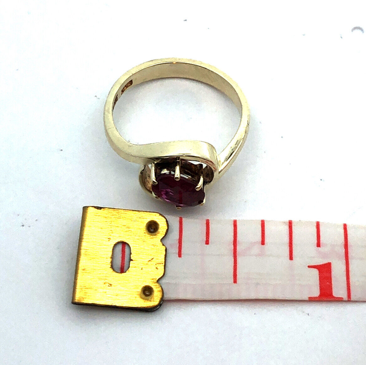 Designer 14K Yellow Gold Oval Ruby Solitaire Anniversary Occasion Ring