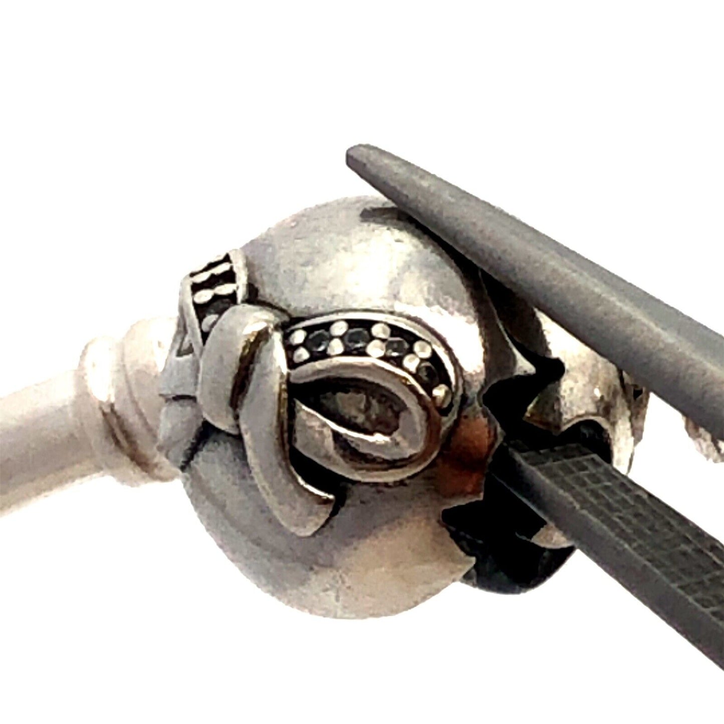 Designer PANDORA ALE 925 Sterling Silver Cubic Zirconia Bow Clasp Charm Bracelet