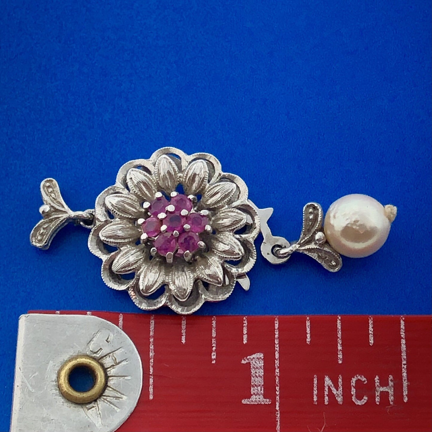 Vintage 18k White Gold Round Ruby White Pearl Flower Bracelet Necklace Clasp