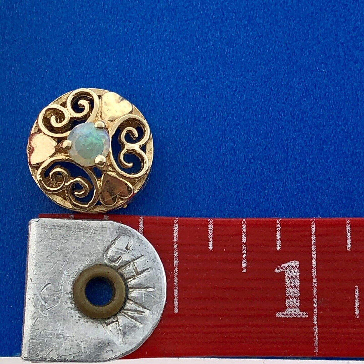 Vintage 10K Yellow Gold Opal Cabochon Heart Scroll OpenWork Slide Bracelet Charm