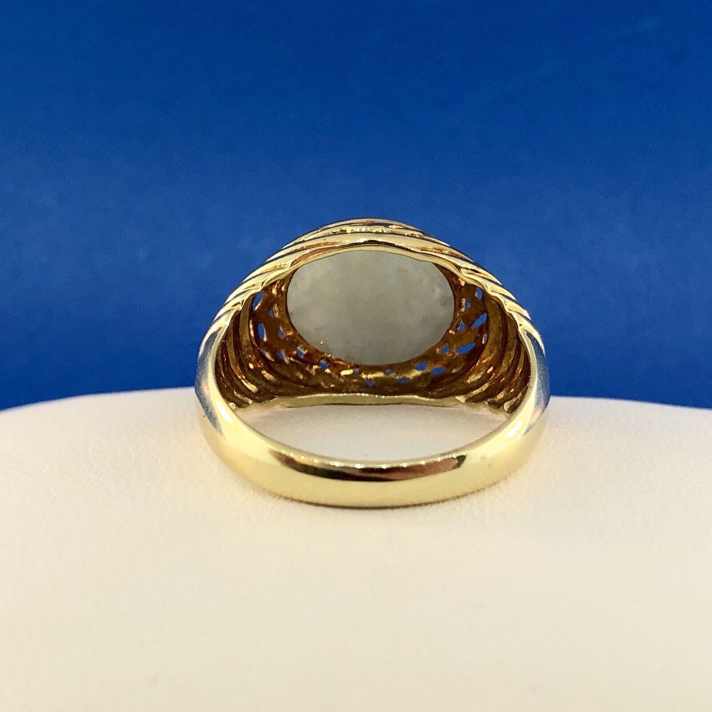 Designer PDV 14K Yellow Gold Oval Jade Jadeite Modernist Ribbed Dome Ring