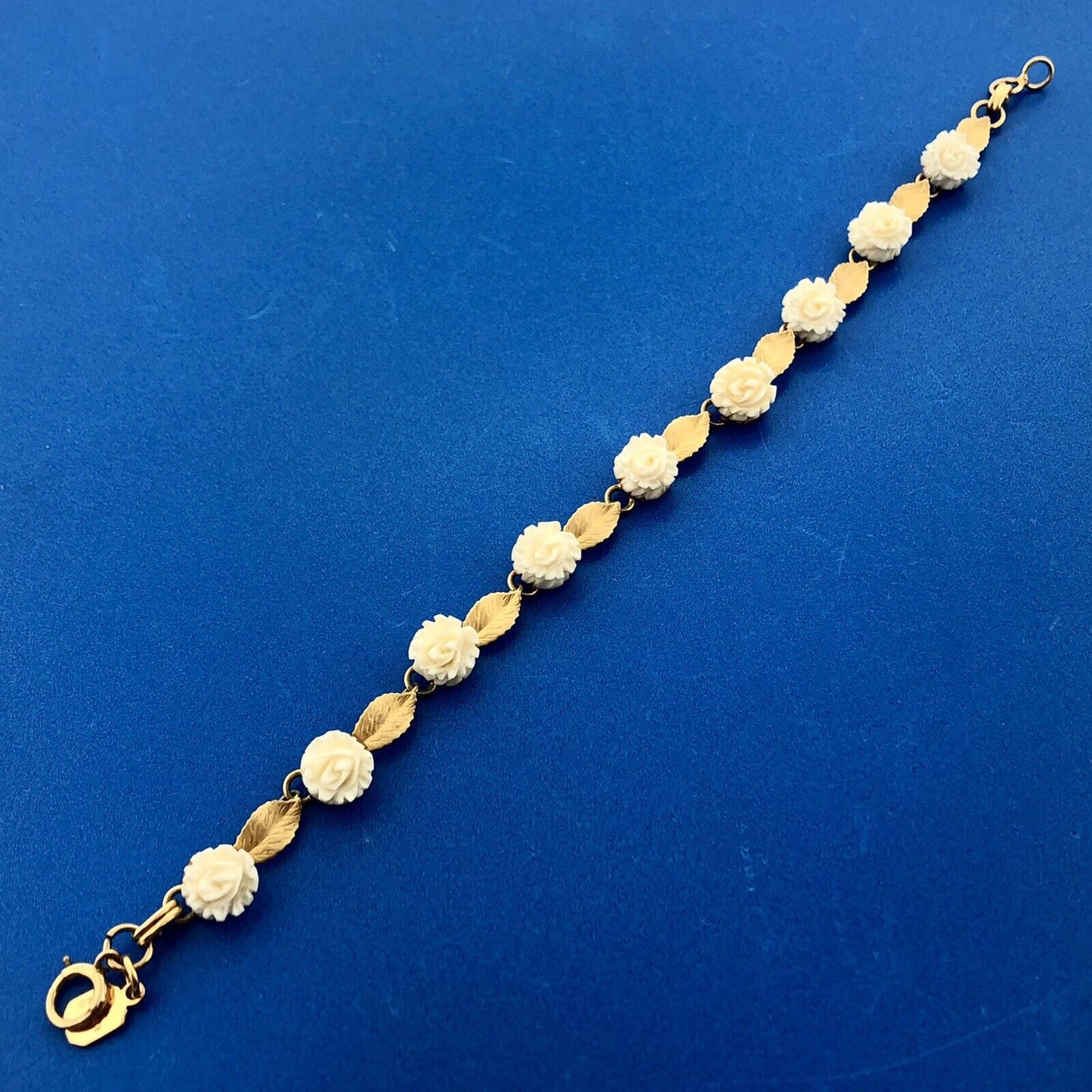 Exquisite Designer Vintage 14K Burnished Gold Floral Leaf Panel Tennis Bracelet