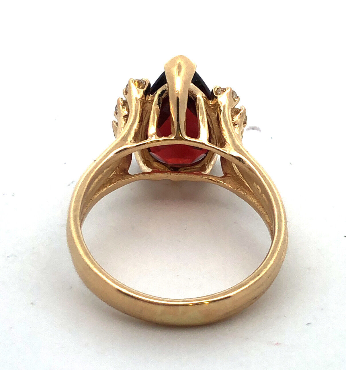 Designer 14K Yellow Gold Pear Shaped Garnet Round Diamond Accent Cocktail Ring