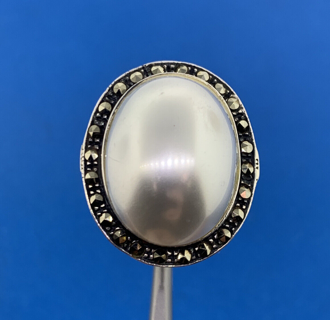Designer 925 Sterling Silver Mabe Pearl Marcasite Halo Statement Cocktail Ring