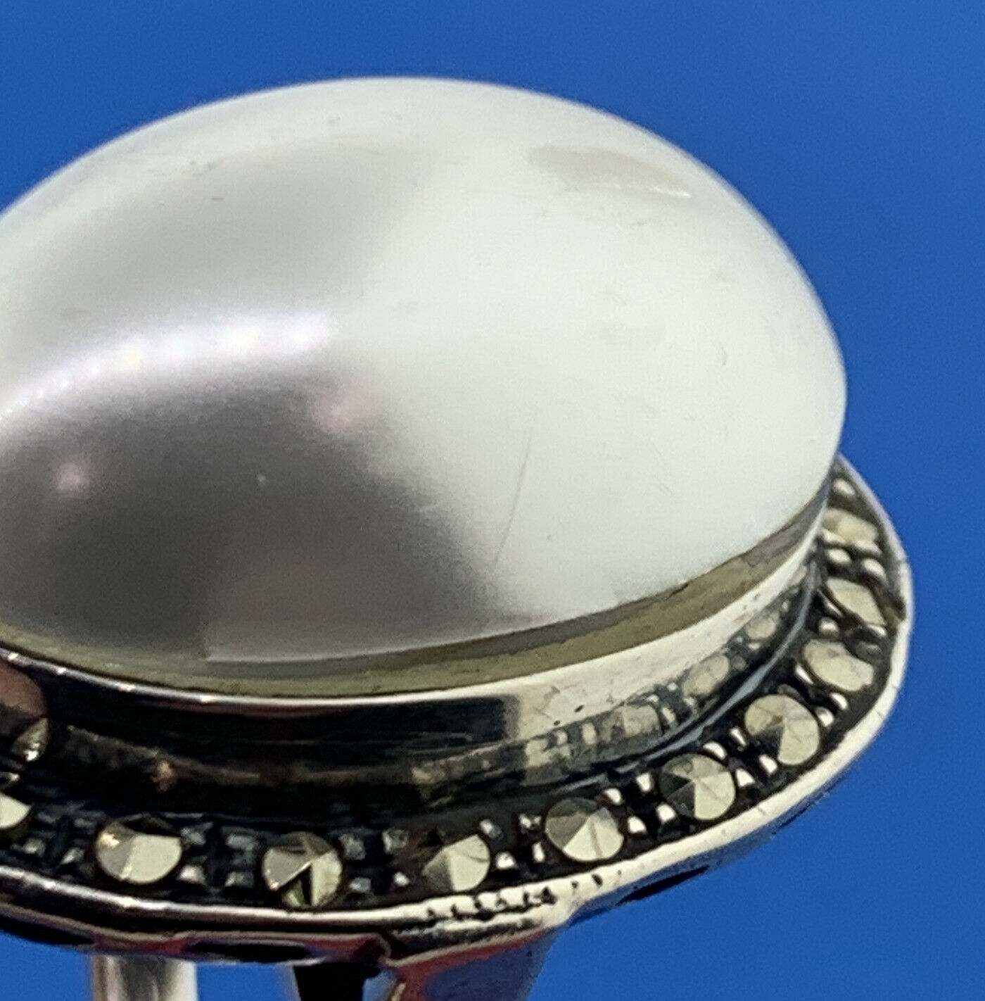Designer 925 Sterling Silver Mabe Pearl Marcasite Halo Statement Cocktail Ring