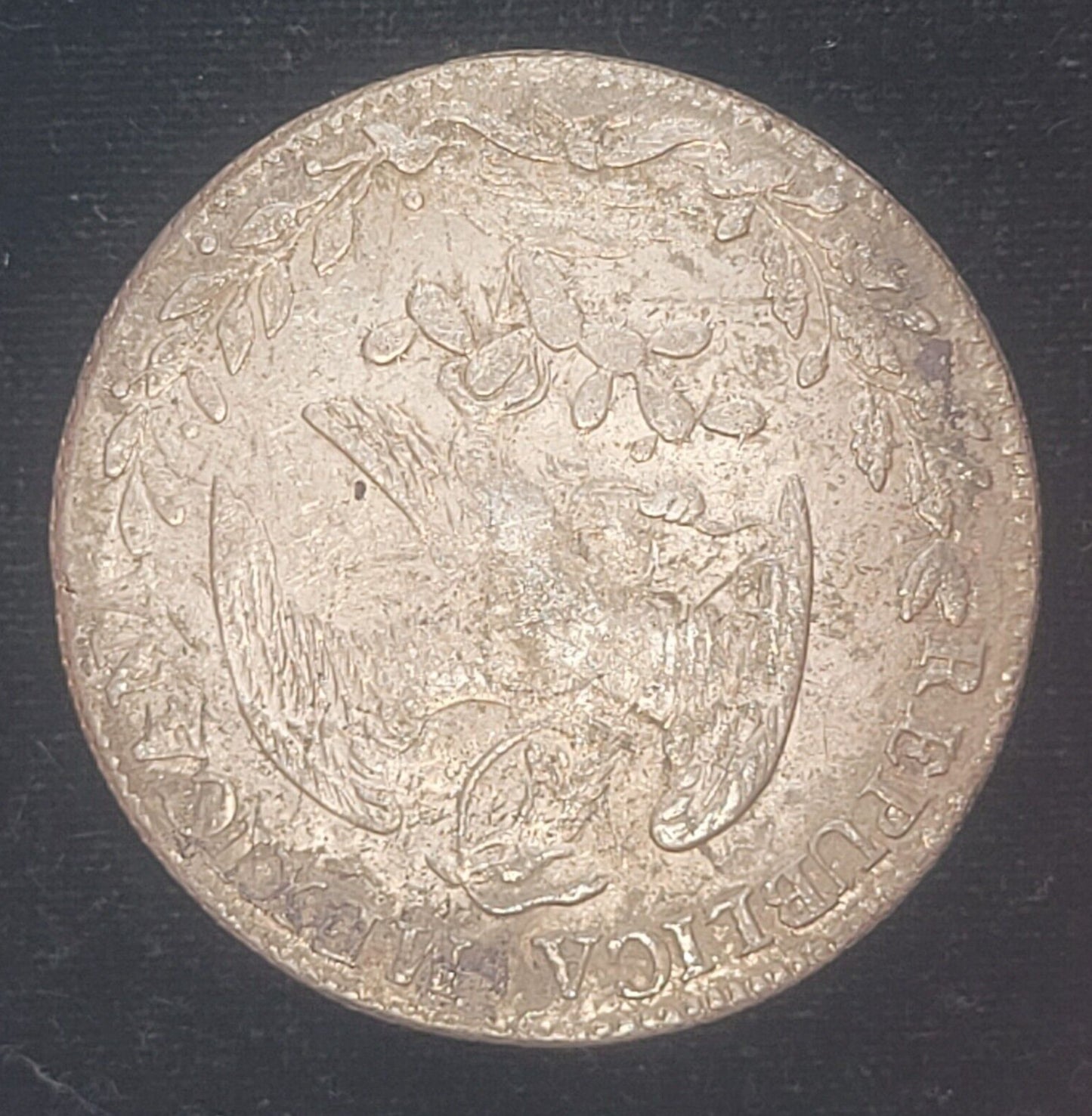 1833 Mo 8R Mexican Mint Mexico M.J. .903 Silver Milled Cap & Rays Libertad Coin