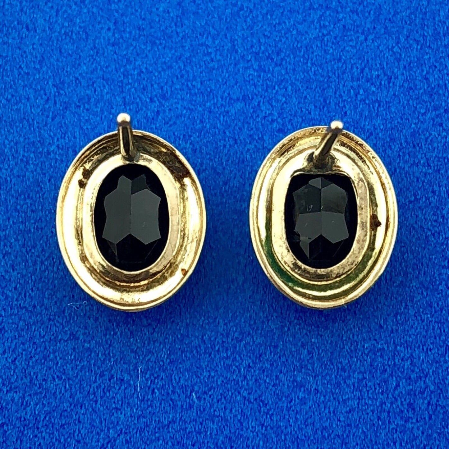 Estate 10K Yellow Gold Oval Garnet January Anniversary Occasion Stud Earrings