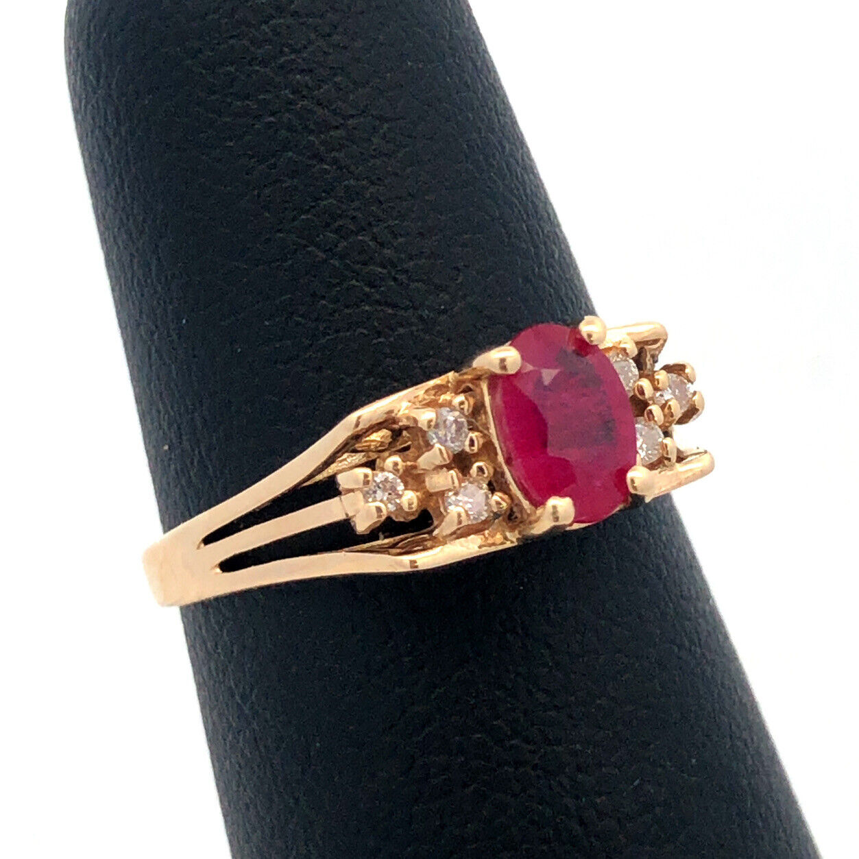 Estate 14K Yellow Gold Oval Ruby Diamond Accented July Anniversary Occasion Ring
