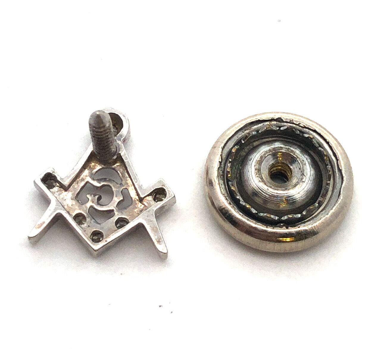 Gorgeous 14k White Gold Diamond Triangular G Mason Masonic Pin
